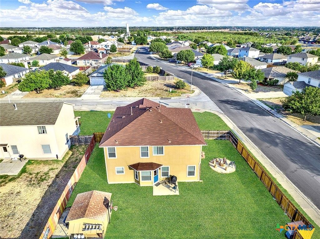 Image 31 of property listing at 113 Endeavour, Kyle, TX 78640