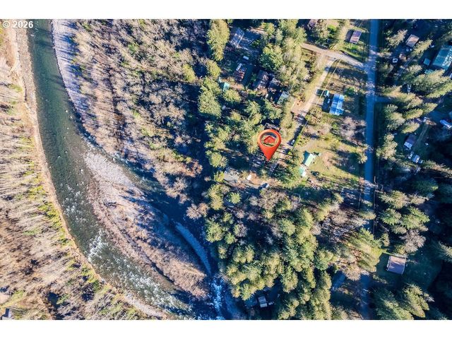 58801 Se CABIN Ln, Sandy, OR 97055
