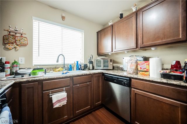3221 Aiken Street, North Las Vegas, NV 89032