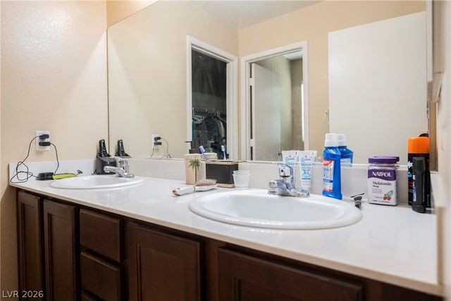 3221 Aiken Street, North Las Vegas, NV 89032