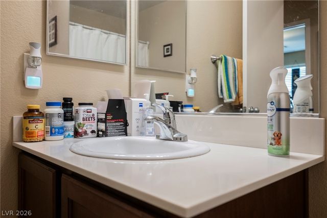 3221 Aiken Street, North Las Vegas, NV 89032