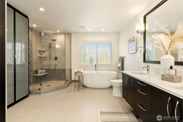 35427 26th Avenue S, Federal Way, WA 98003