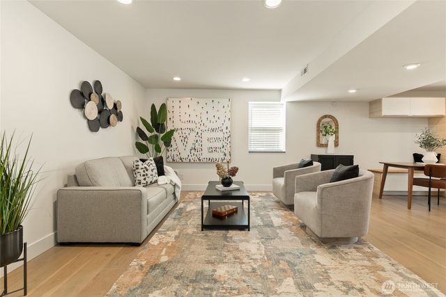 35427 26th Avenue S, Federal Way, WA 98003