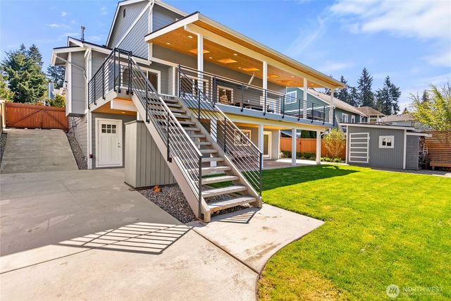 35427 26th Avenue S, Federal Way, WA 98003