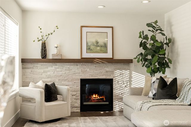 35427 26th Avenue S, Federal Way, WA 98003