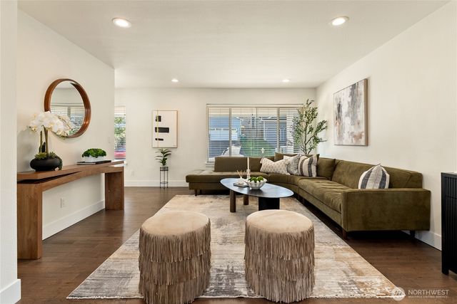 35427 26th Avenue S, Federal Way, WA 98003