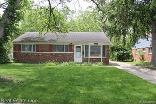28051 Stuart Avenue, Southfield, MI 48076