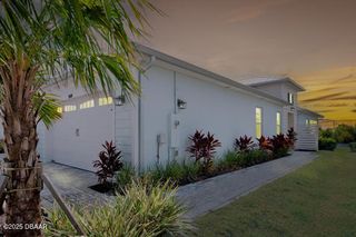 944 Margaritaville Avenue, Daytona Beach, FL 32124
