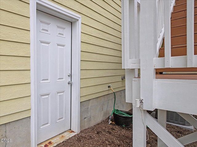 30 Grandwood Circle, Durham, NC 27712