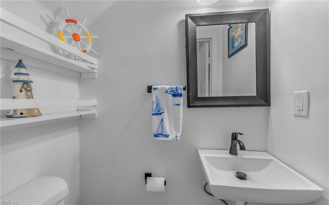 9519 17th Bay ST, Norfolk, VA 23518