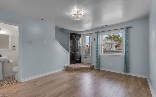 9519 17th Bay ST, Norfolk, VA 23518