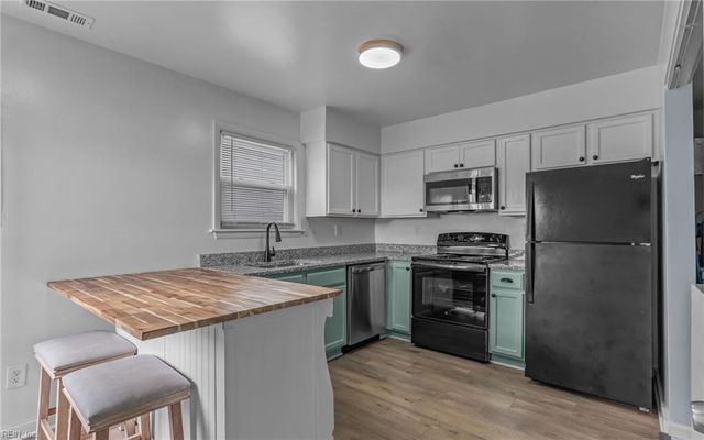 9519 17th Bay ST, Norfolk, VA 23518