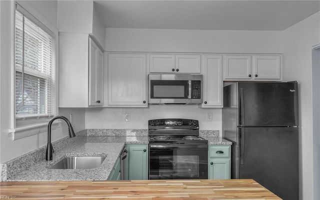 9519 17th Bay ST, Norfolk, VA 23518