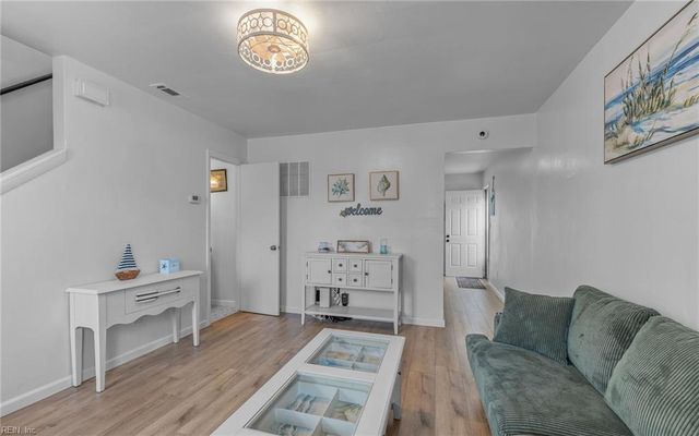 9519 17th Bay ST, Norfolk, VA 23518