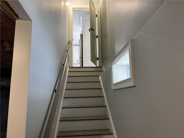 38 ASHBURNE Street, Pawtucket, RI 02861