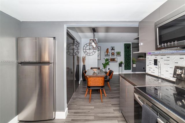 200 178th Dr 706, Sunny Isles Beach, FL 33160