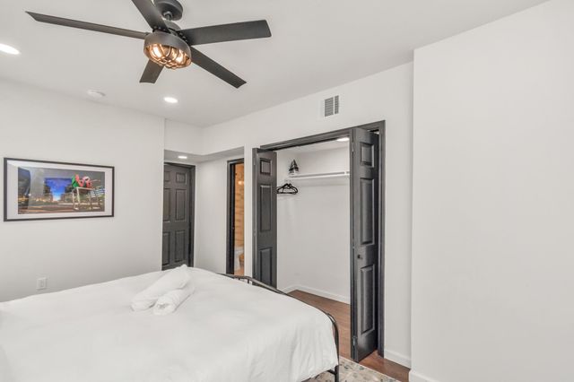 2116 Berry Street, Houston, TX 77004