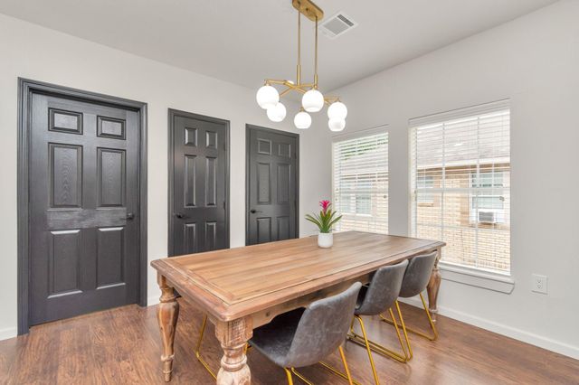 2116 Berry Street, Houston, TX 77004
