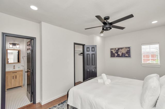 2116 Berry Street, Houston, TX 77004