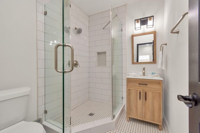 2116 Berry Street, Houston, TX 77004