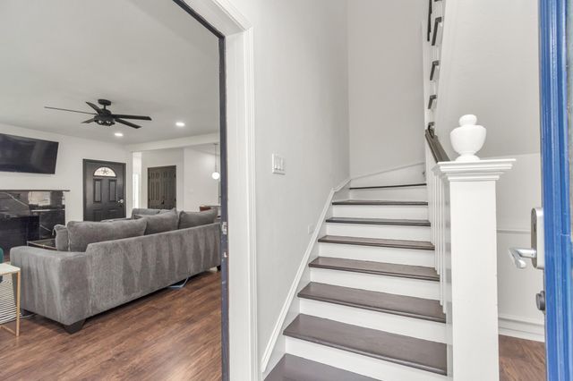 2116 Berry Street, Houston, TX 77004