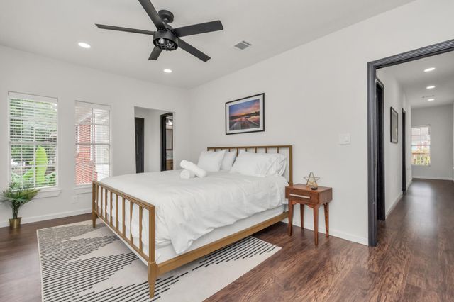 2116 Berry Street, Houston, TX 77004