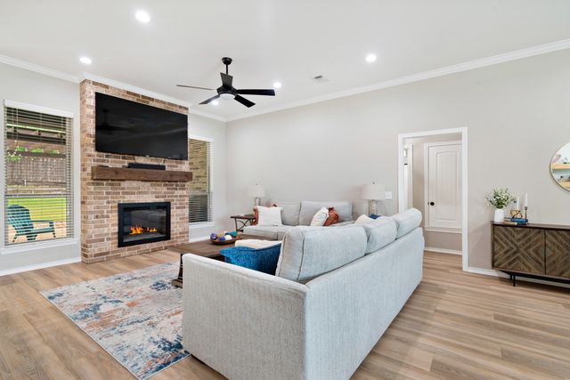 1045 Addison, Reno, TX 75462