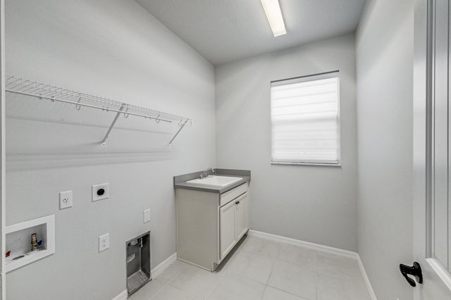 3167 Illuminate Place, Melbourne, FL 32940