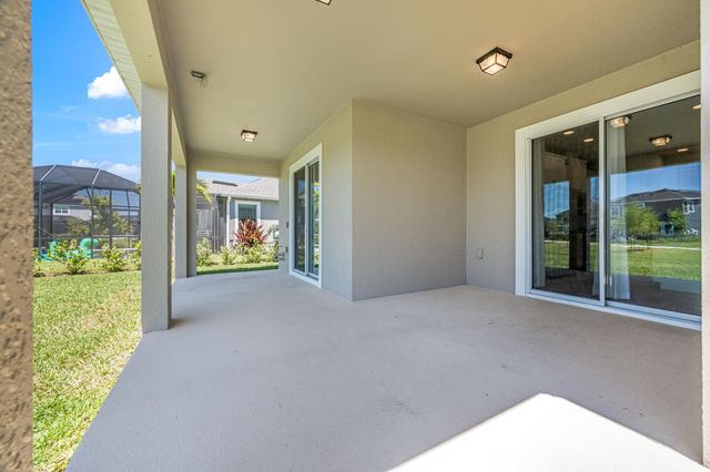 3167 Illuminate Place, Melbourne, FL 32940