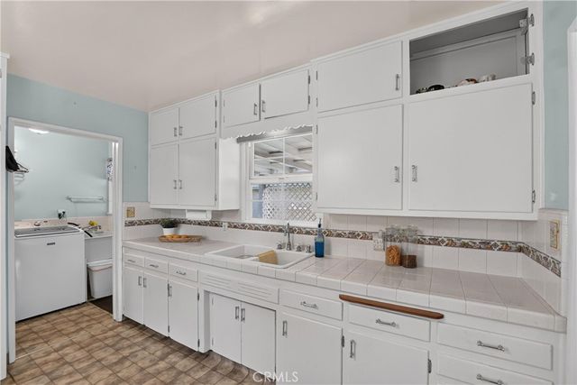 9642 Tangelo, Fontana, CA 92335