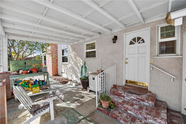 9642 Tangelo, Fontana, CA 92335