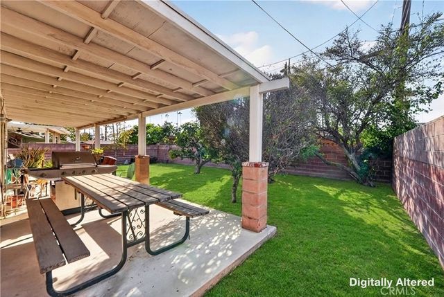 9642 Tangelo, Fontana, CA 92335