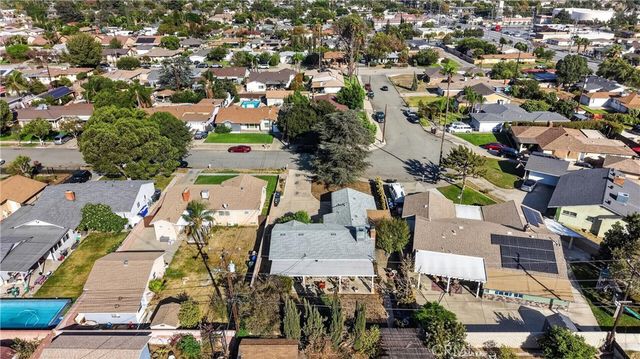9642 Tangelo, Fontana, CA 92335