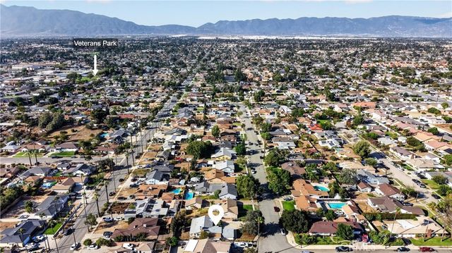 9642 Tangelo, Fontana, CA 92335