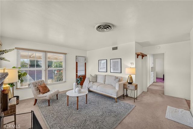 9642 Tangelo, Fontana, CA 92335