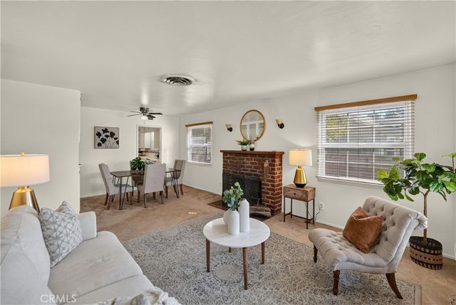 9642 Tangelo, Fontana, CA 92335