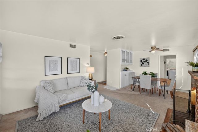 9642 Tangelo, Fontana, CA 92335