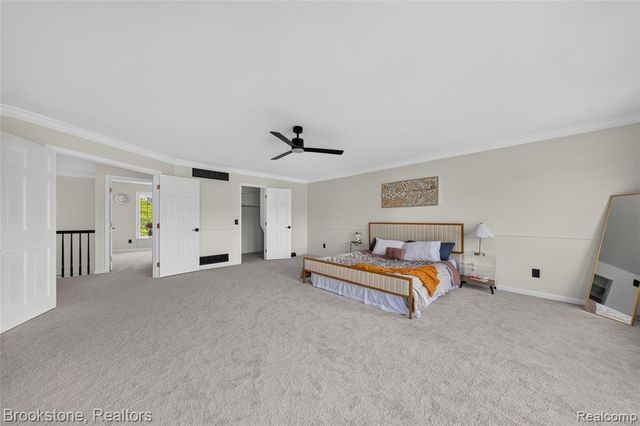 8828 Grace Street, Shelby Twp, MI 48317