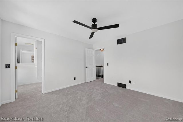 8828 Grace Street, Shelby Twp, MI 48317
