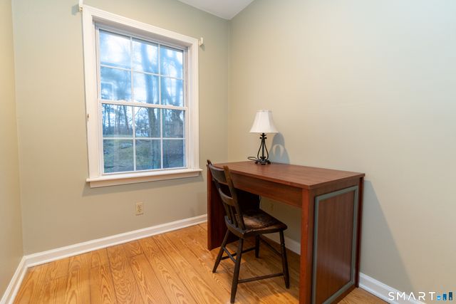 8 Oak Tree Lane, Lyme, CT 06371