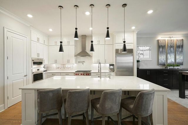 225 Anglin Walk, Alpharetta, GA 30009