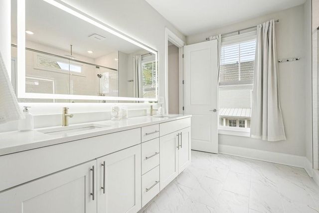 225 Anglin Walk, Alpharetta, GA 30009