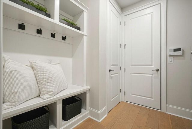 225 Anglin Walk, Alpharetta, GA 30009