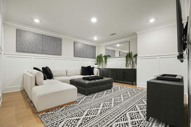 225 Anglin Walk, Alpharetta, GA 30009