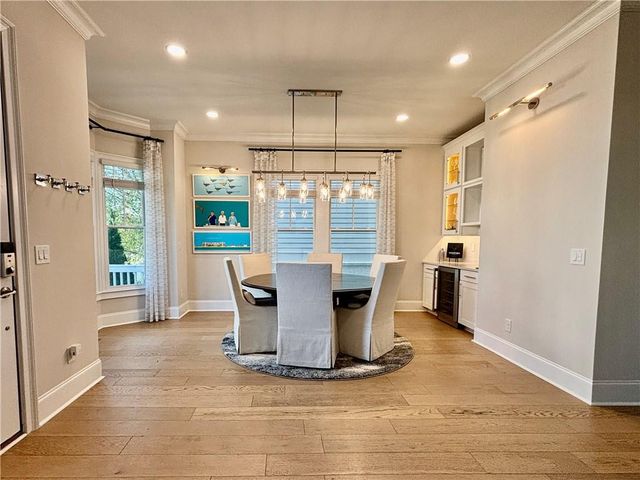 225 Anglin Walk, Alpharetta, GA 30009