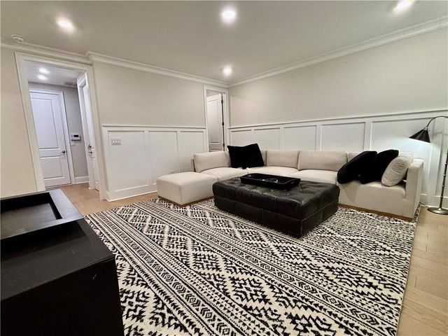 225 Anglin Walk, Alpharetta, GA 30009