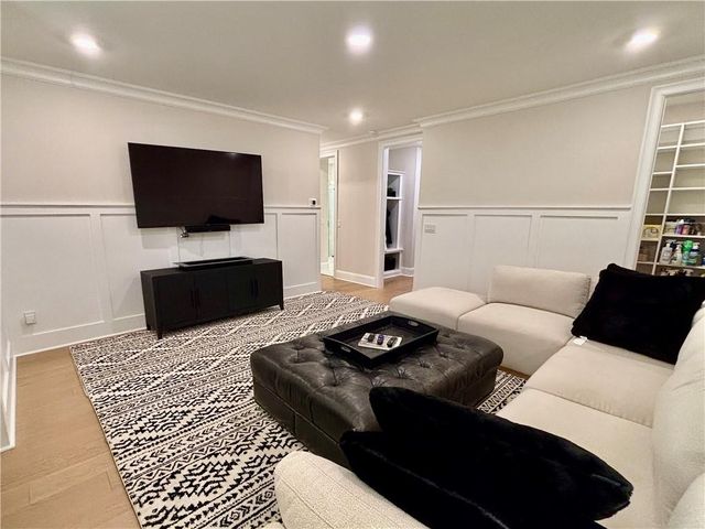 225 Anglin Walk, Alpharetta, GA 30009