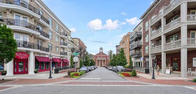 225 Anglin Walk, Alpharetta, GA 30009