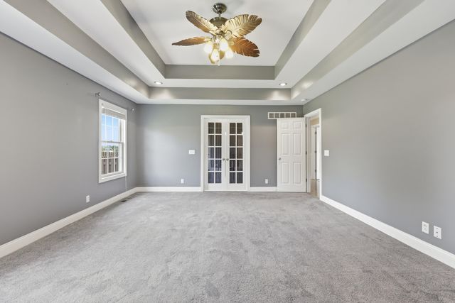 1332 Pine Meadows Drive, Lawrenceburg, KY 40342