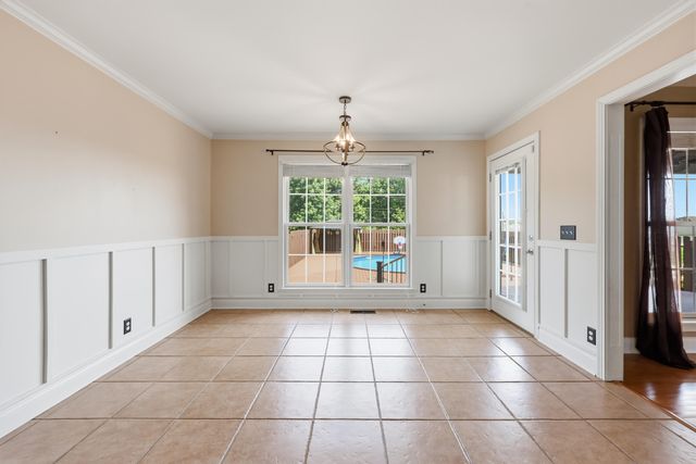 1332 Pine Meadows Drive, Lawrenceburg, KY 40342